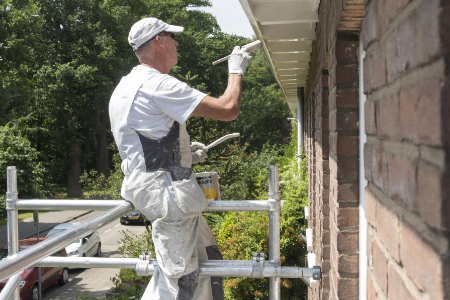 schilder aan het werk